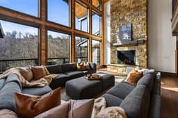 Copper Lodge